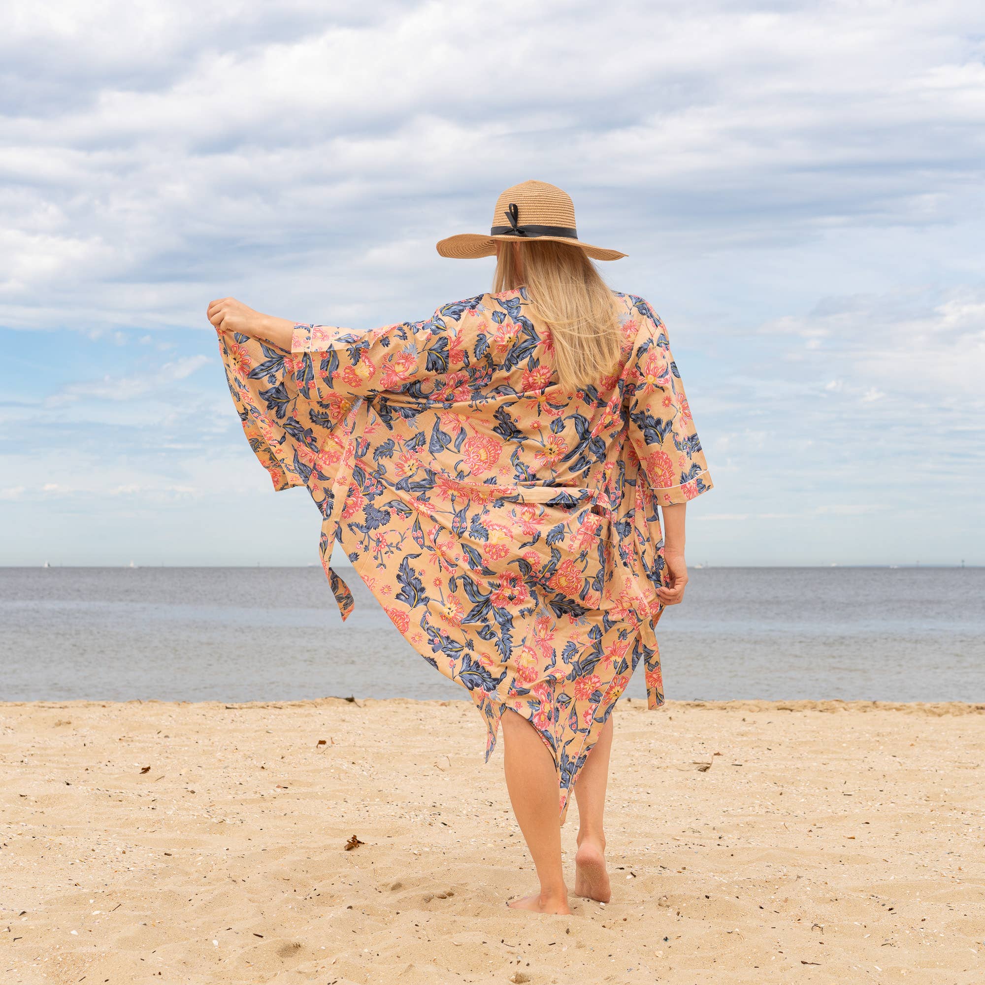 PARADISE FLORALS' Women's Cotton Kimono Robe - Vibrant