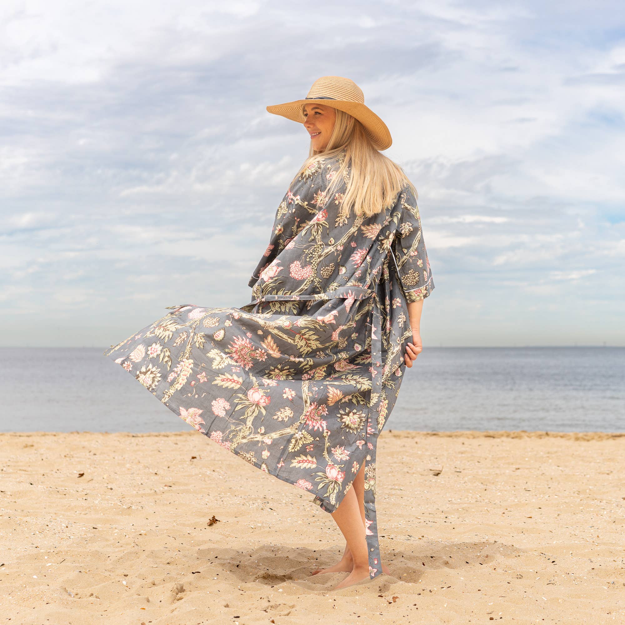 FLORAL BLISS' Women's Cotton Kimono Robe - Floral Feel