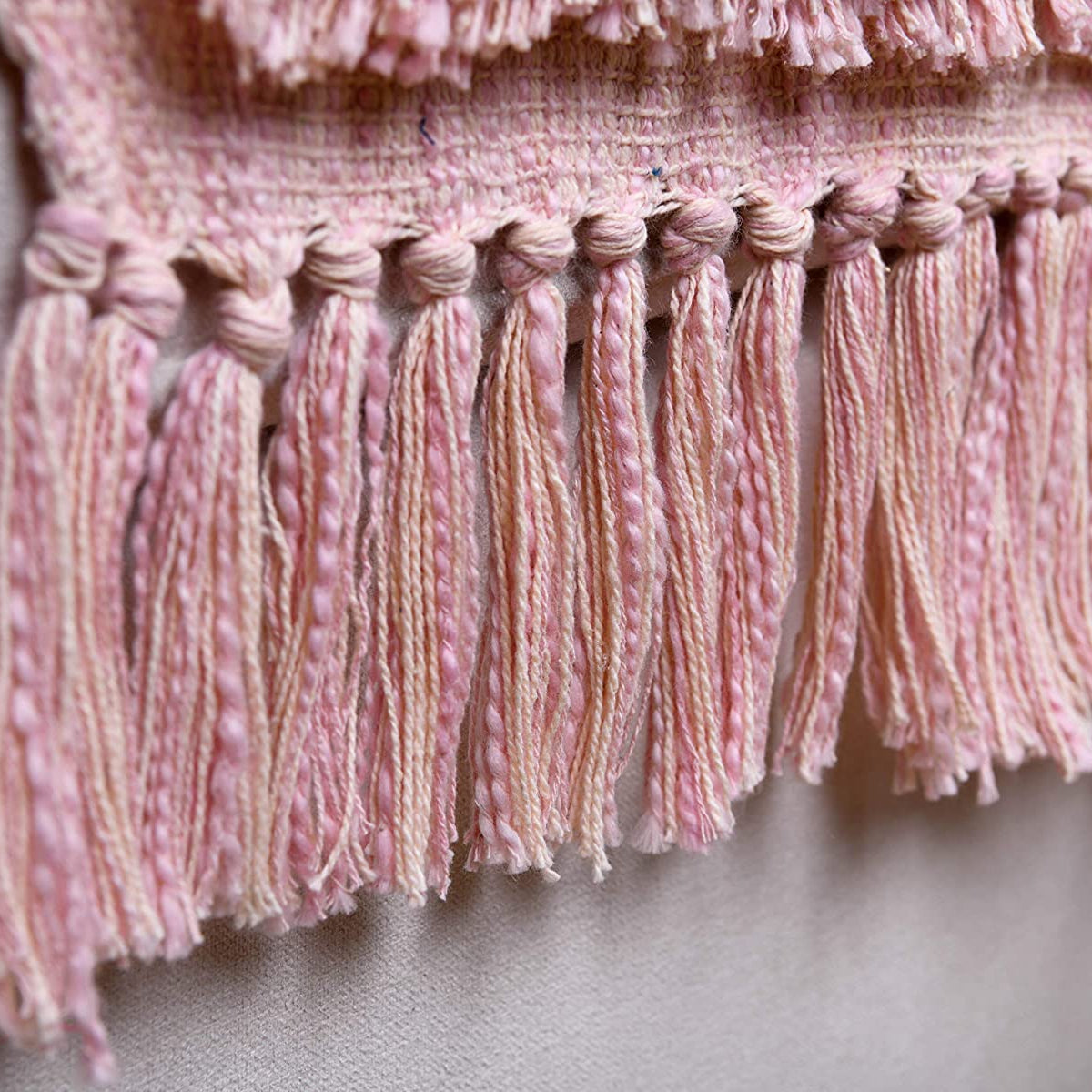 Hand Tufted Cotton Throw Blanket - Baby Pink