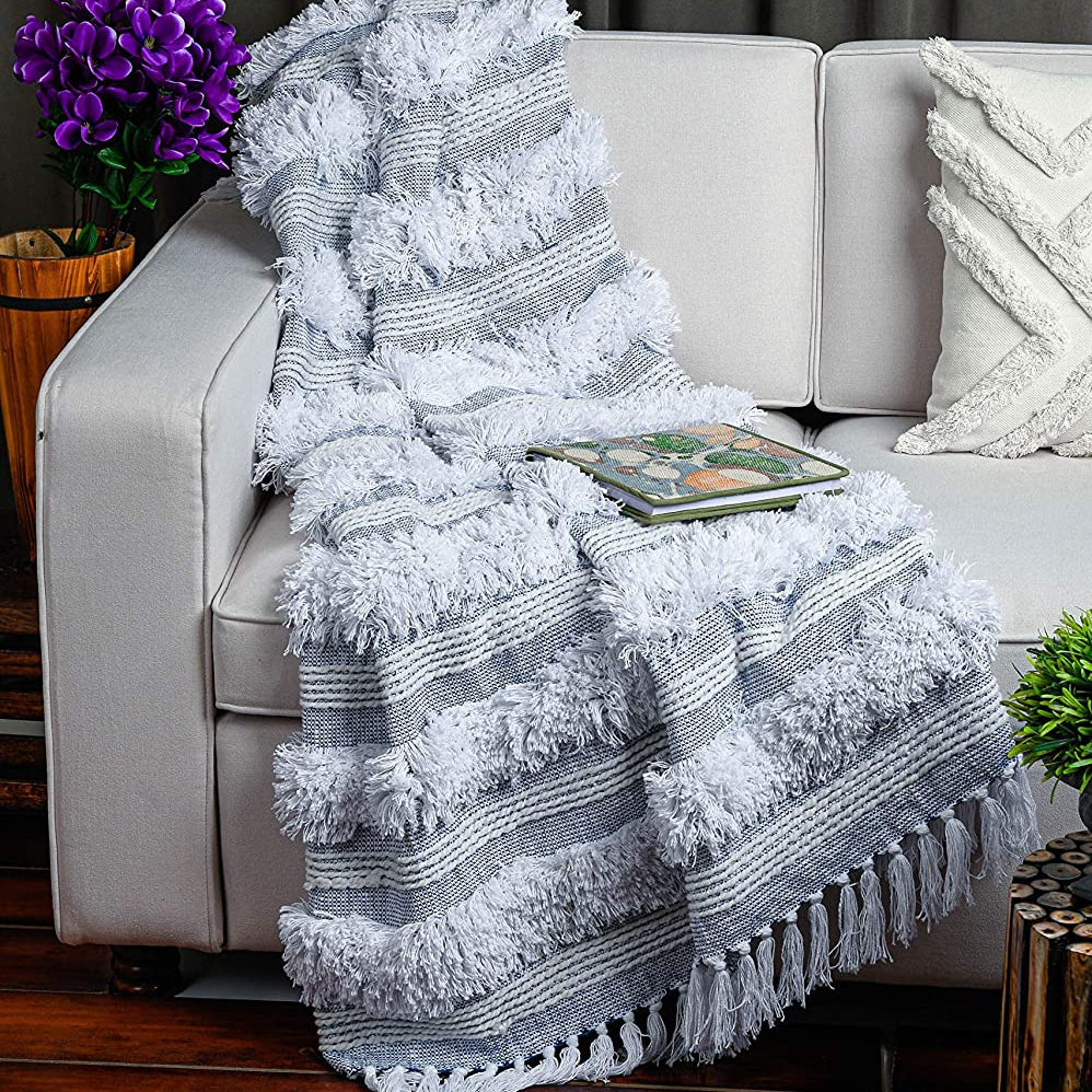 Hand Tufted Cotton Throw Blanket - Swan White