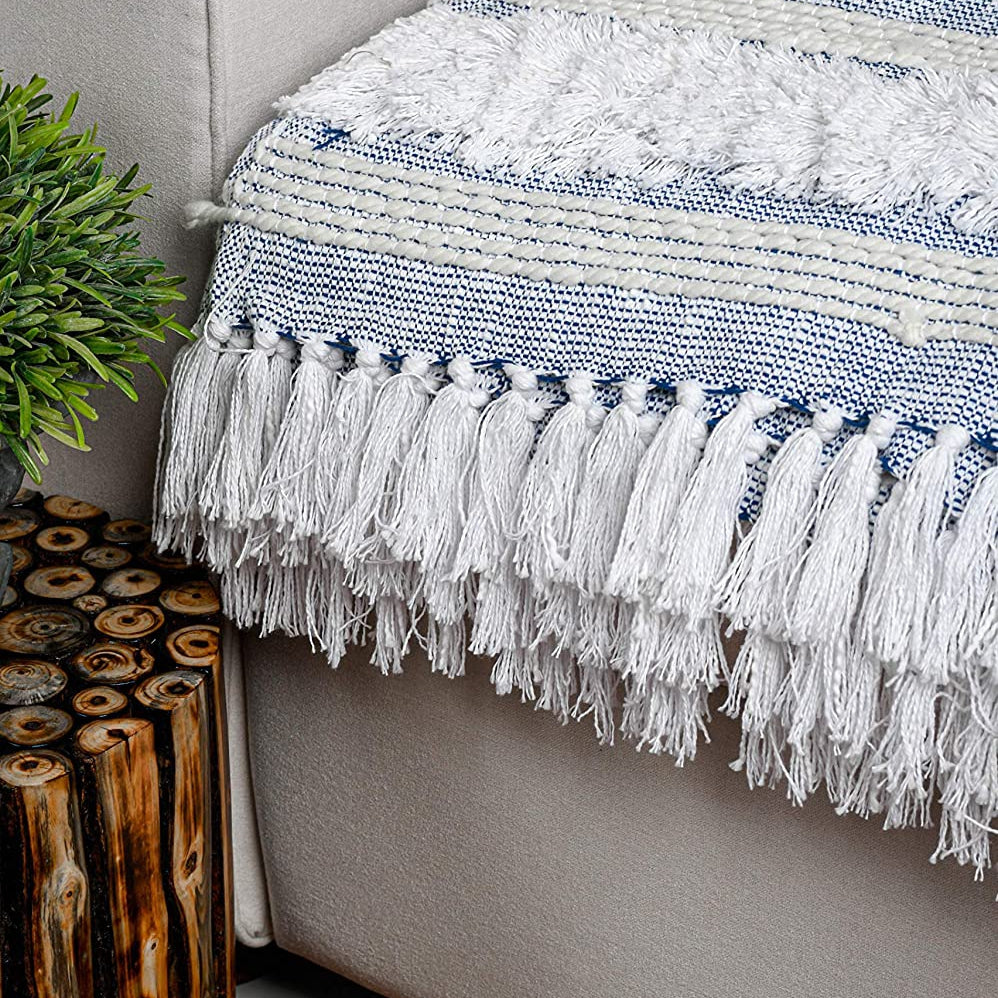 Hand Tufted Cotton Throw Blanket - Swan White