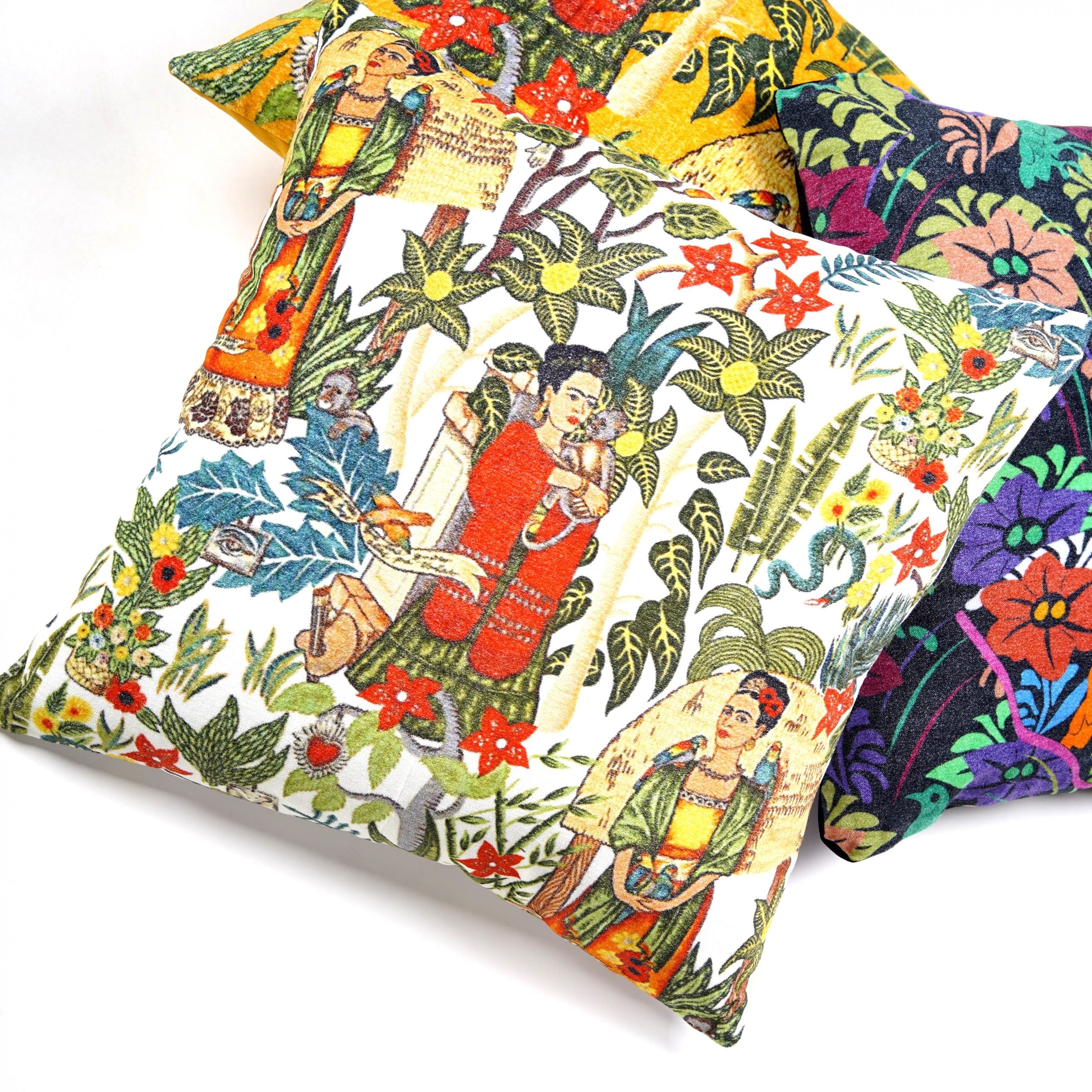 Frida’s Heritage - Cotton Velvet Cushion Cover