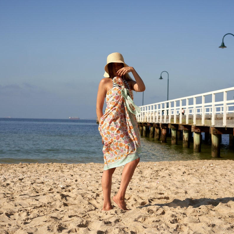 Island Blossoms' 100% Cotton Sarong | Floral Beach Style