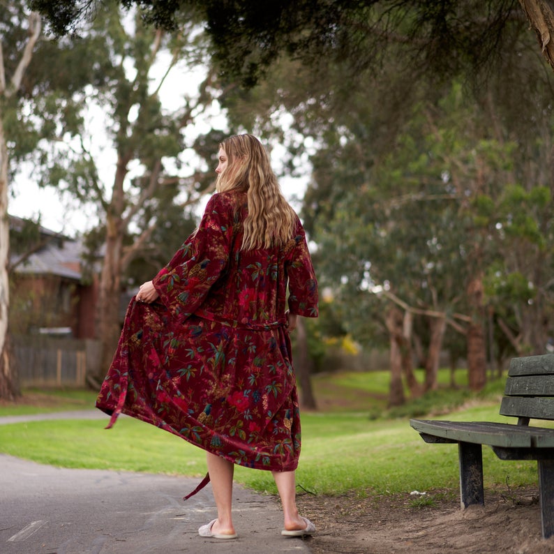 Sophisticated Splendour - Velvet Kimono Robe