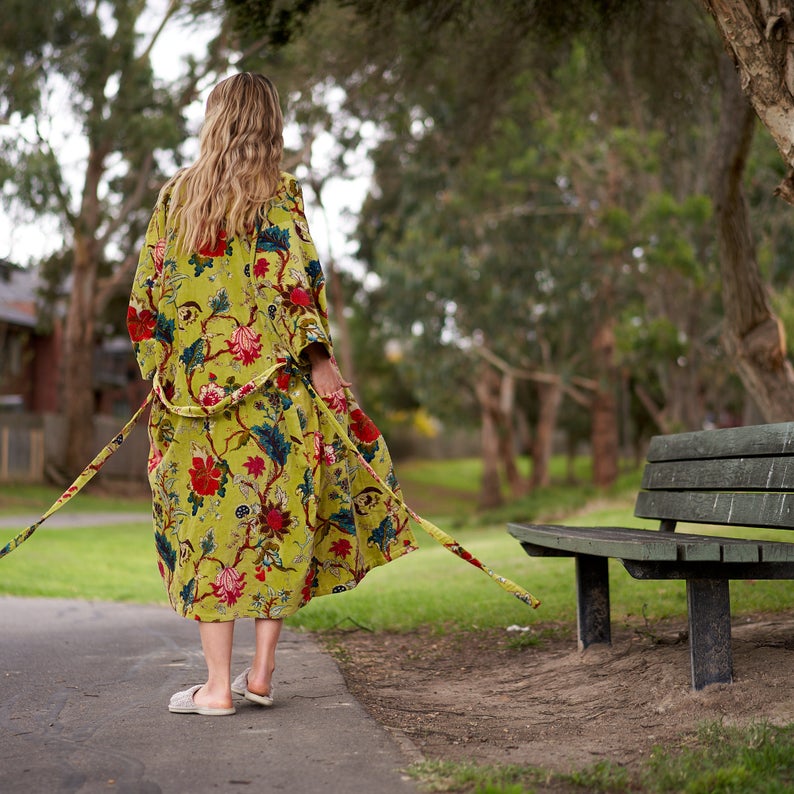 Lavish Blossoms - Velvet Kimono Robe