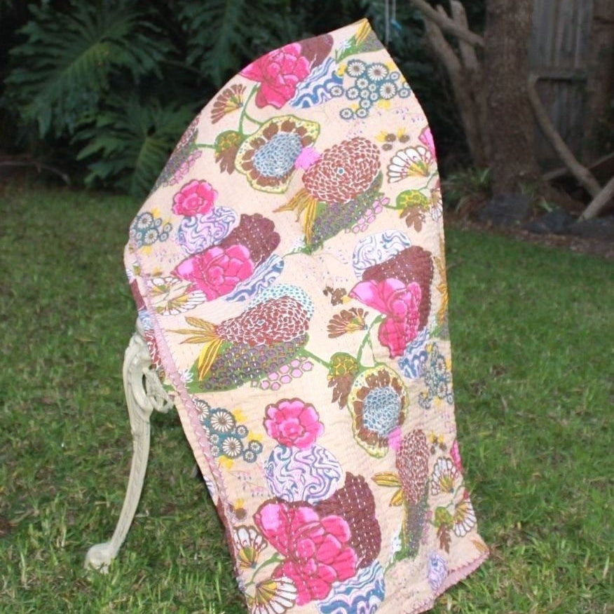 Peaches Handmade Kantha Quilt Blanket Duvet