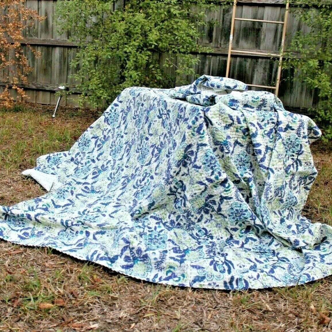 Boho Kantha Quilt - Icy Blue