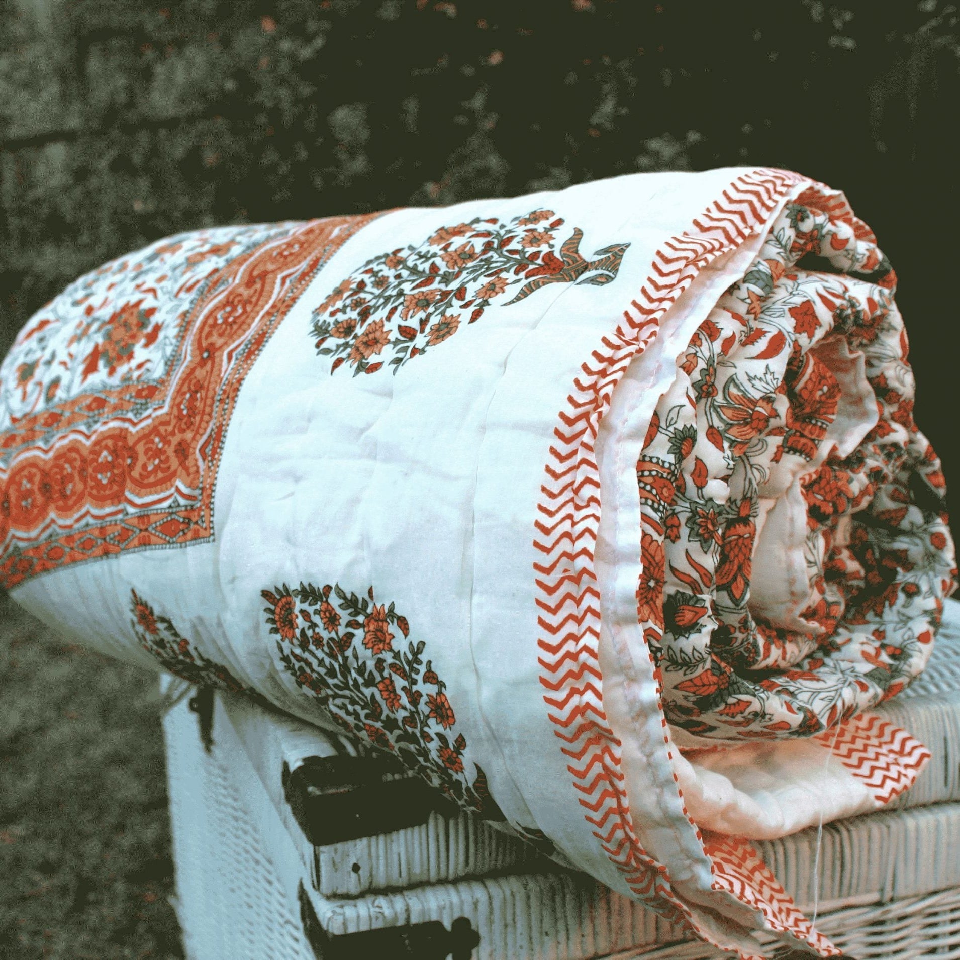 Floral Quilt - Vintage Style