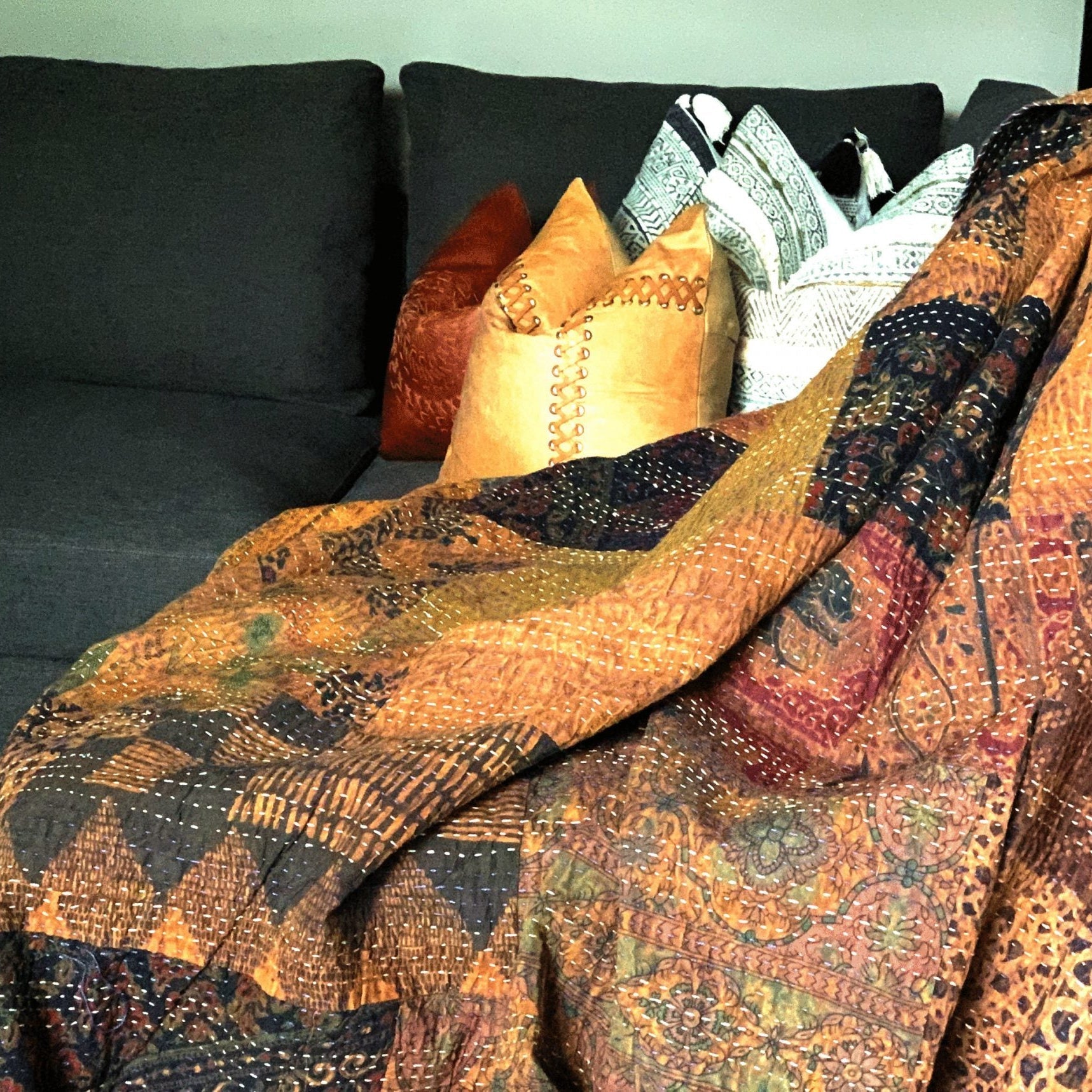 Indian Kantha Quilt - Black Mush