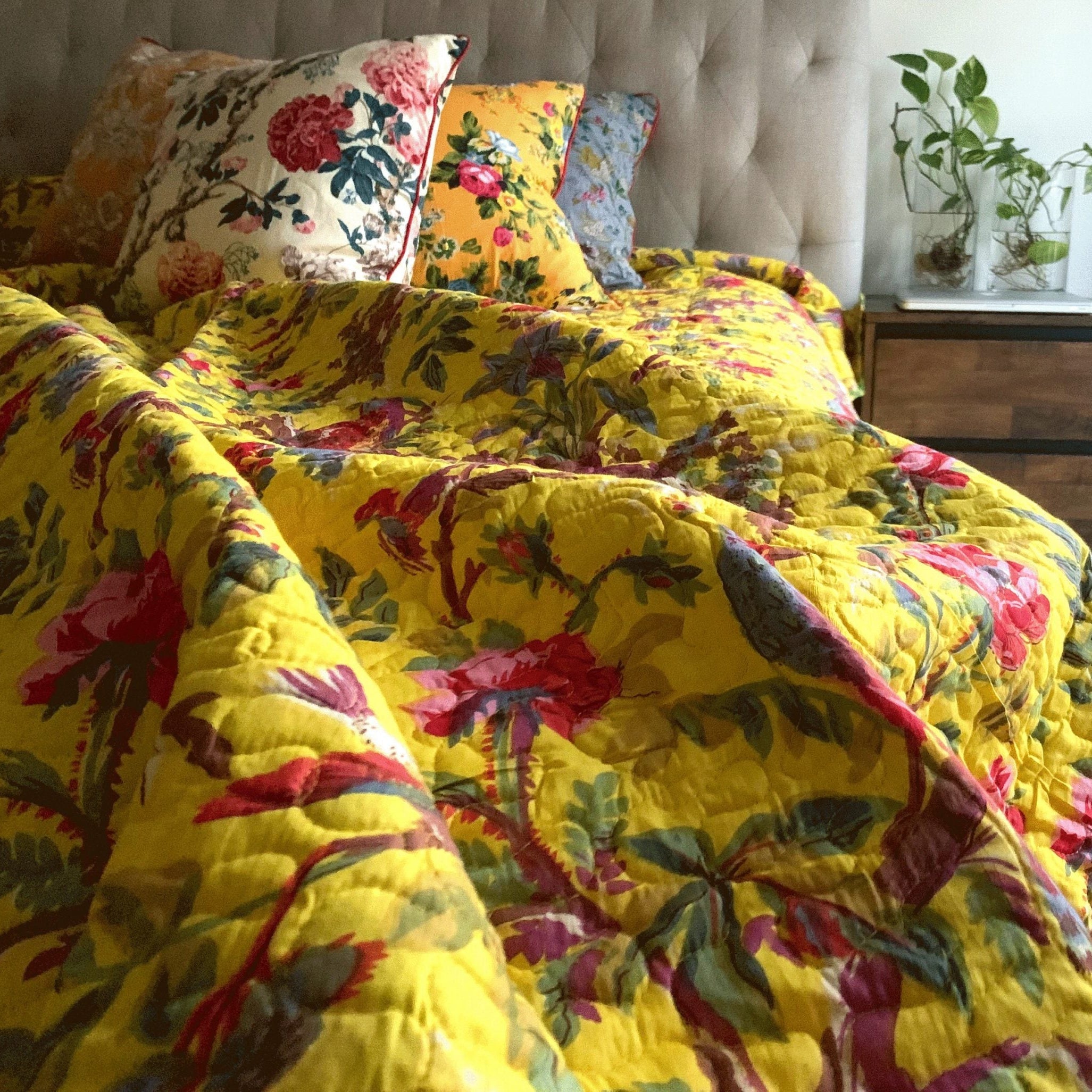 Sun Floral Cotton Quilt - Reversible Design