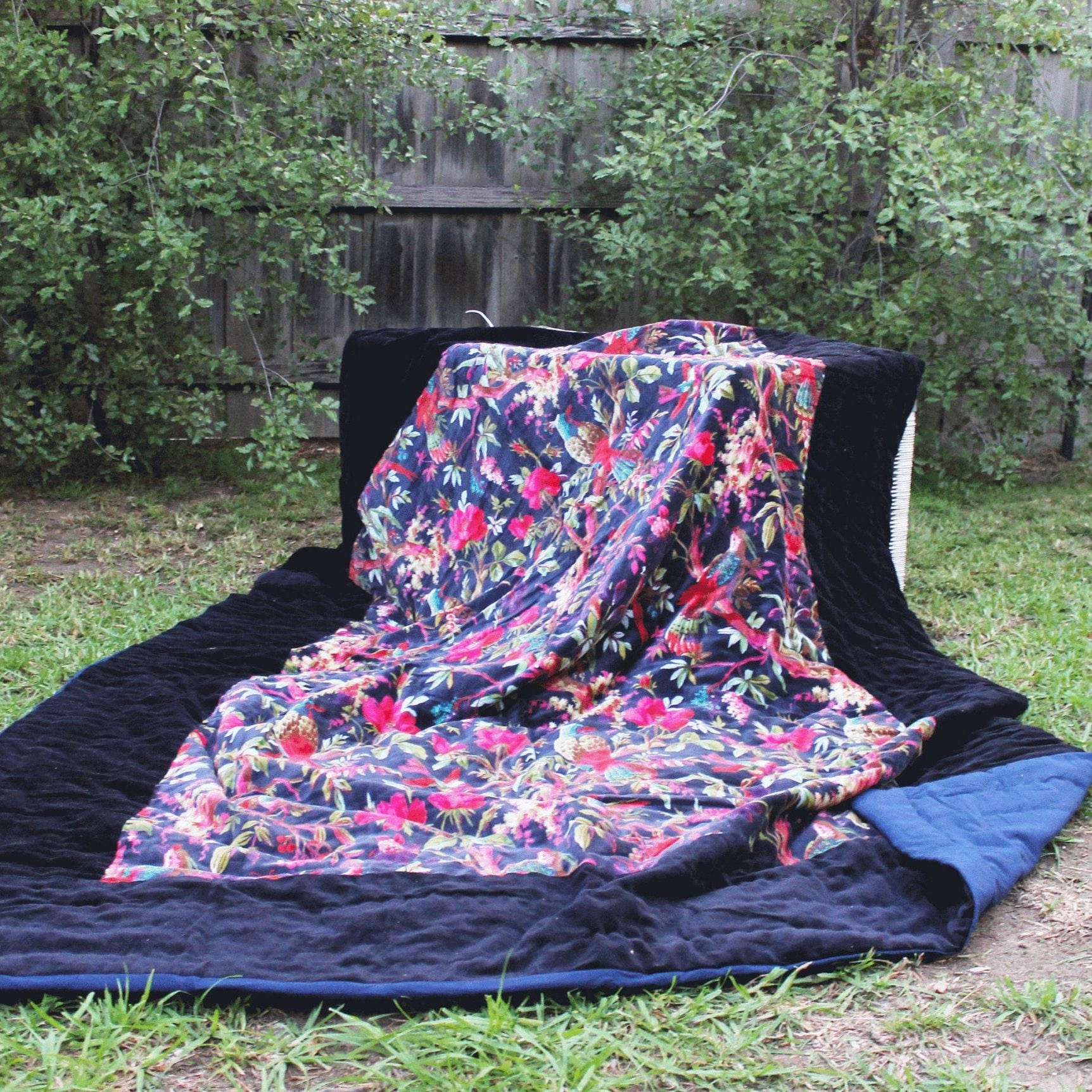 Floral Cotton Quilt - Violet Bird