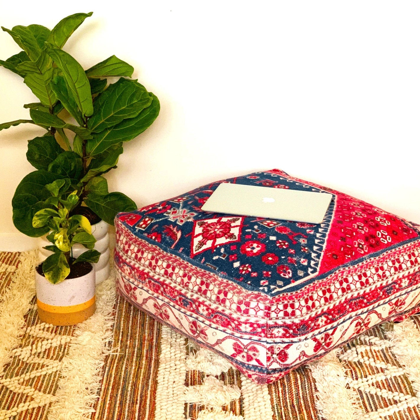 Moroccan Ottoman Pouf - Gift Decor