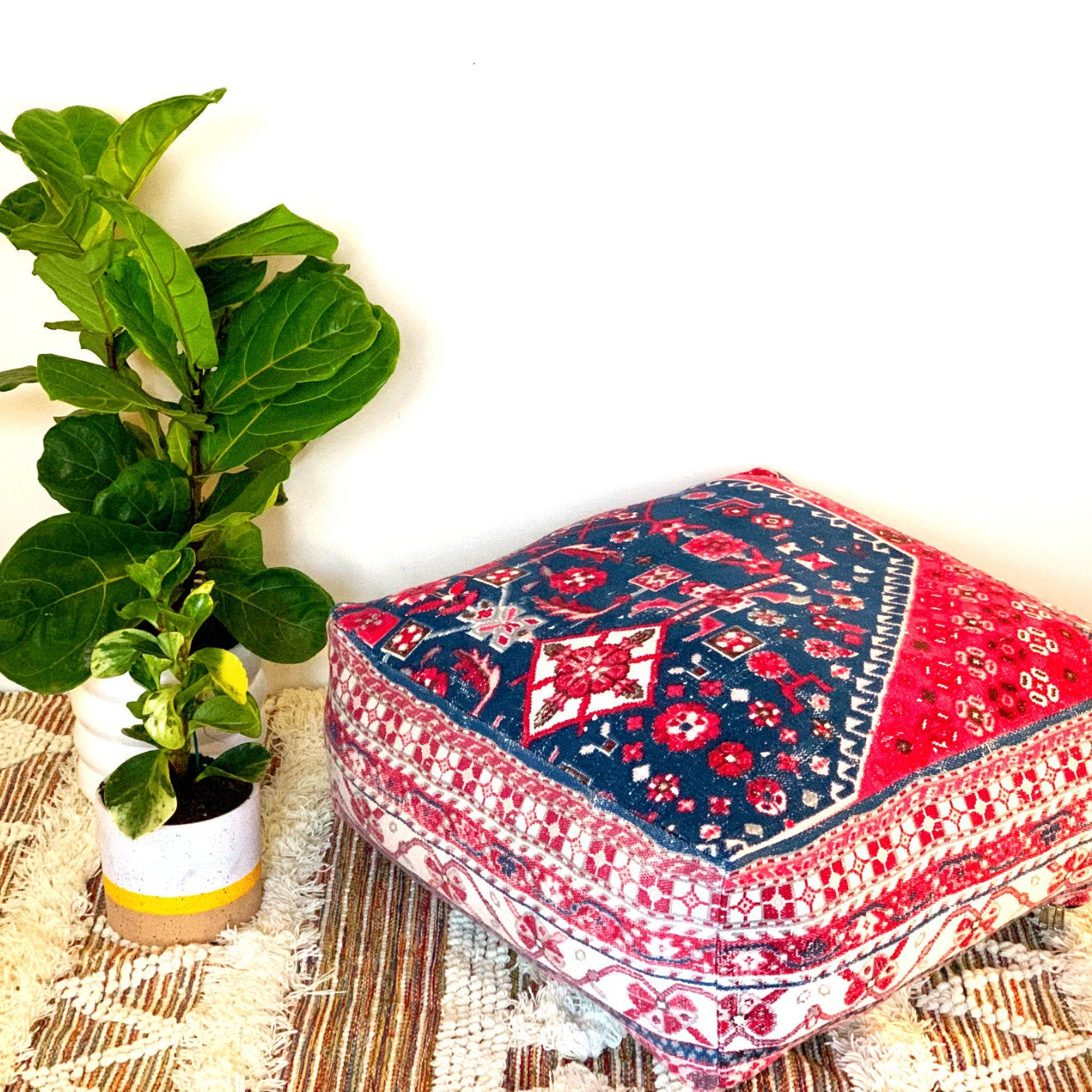 Moroccan Ottoman Pouf - Gift Decor