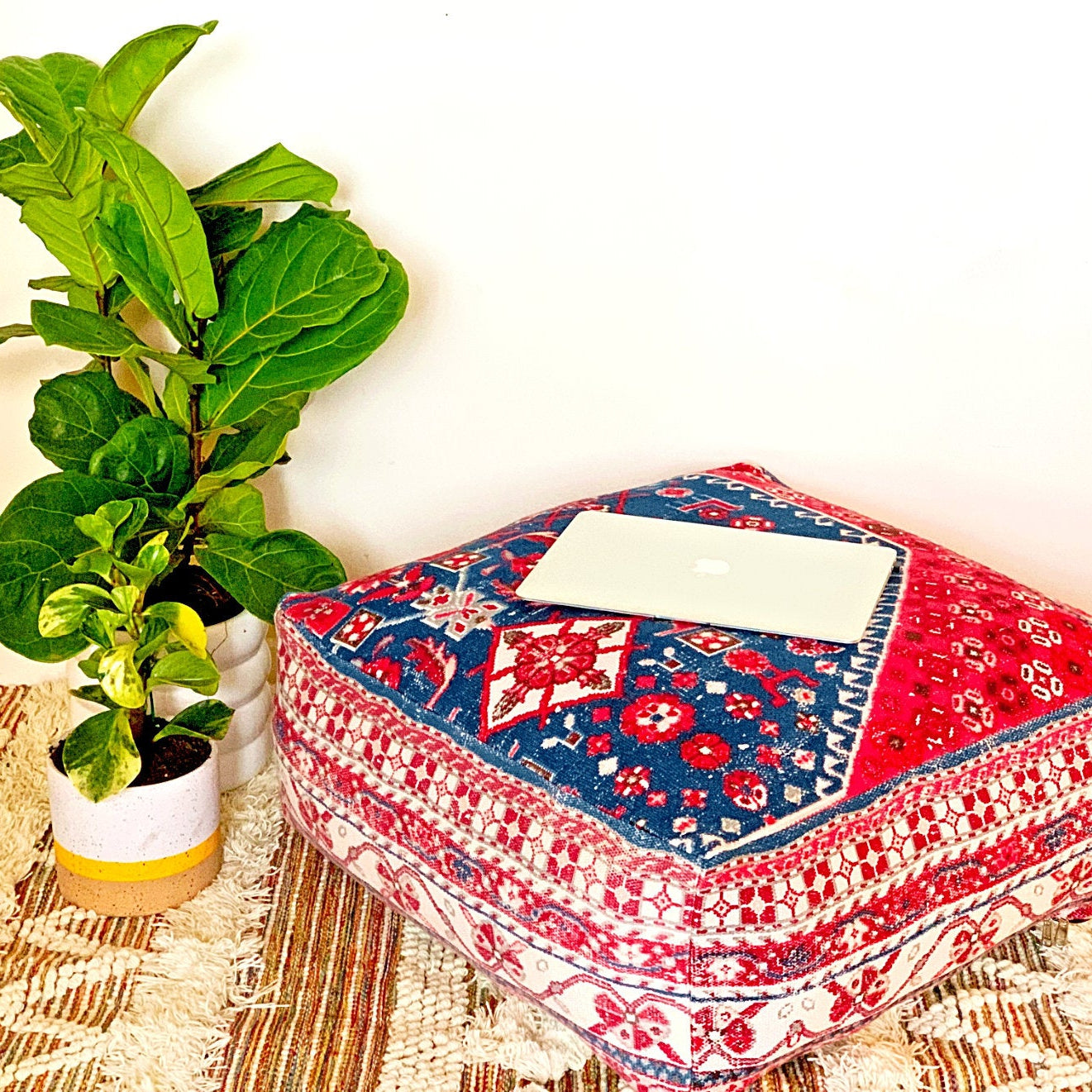 Moroccan Ottoman Pouf - Gift Decor