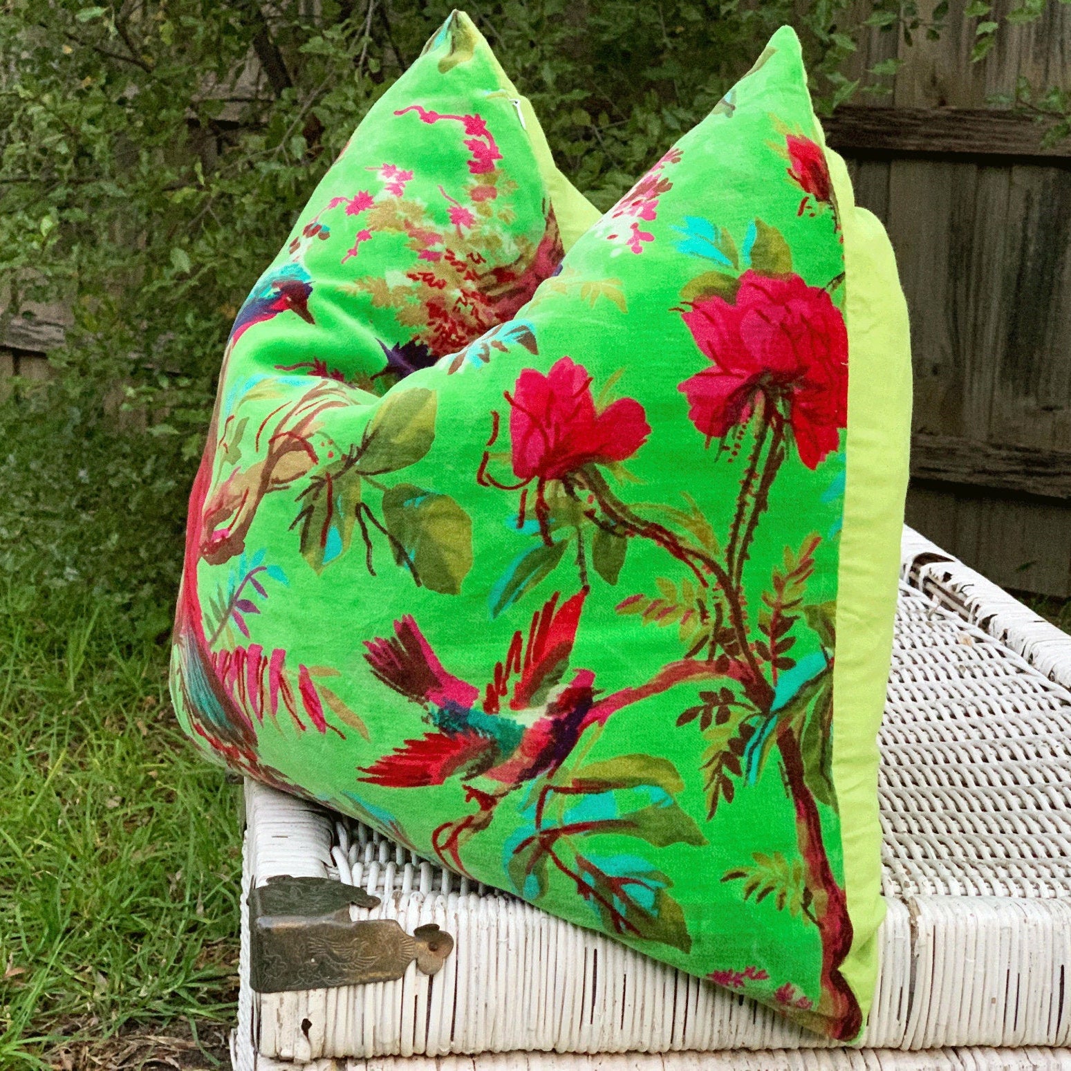 Jungle Vibrance Velvet Cushion Cover