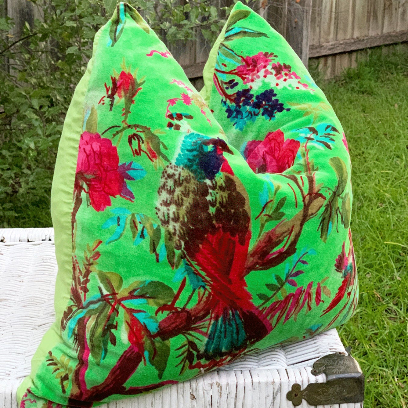 Jungle Vibrance Velvet Cushion Cover