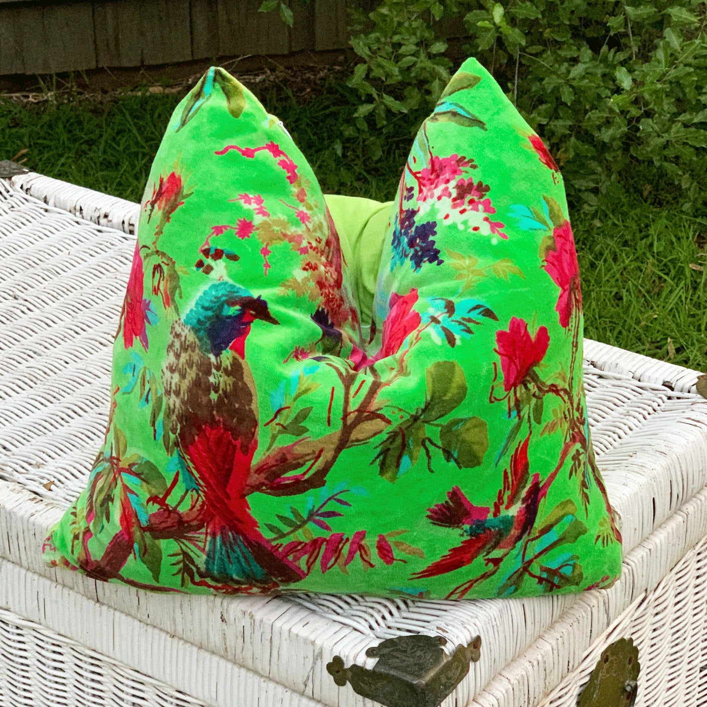 Jungle Vibrance Velvet Cushion Cover