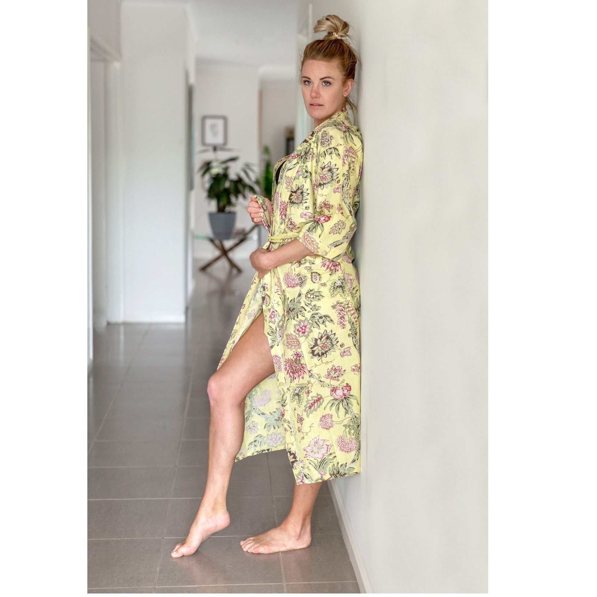 'Lemon Mischief' Women’s Cotton Kimono Robe - Bright