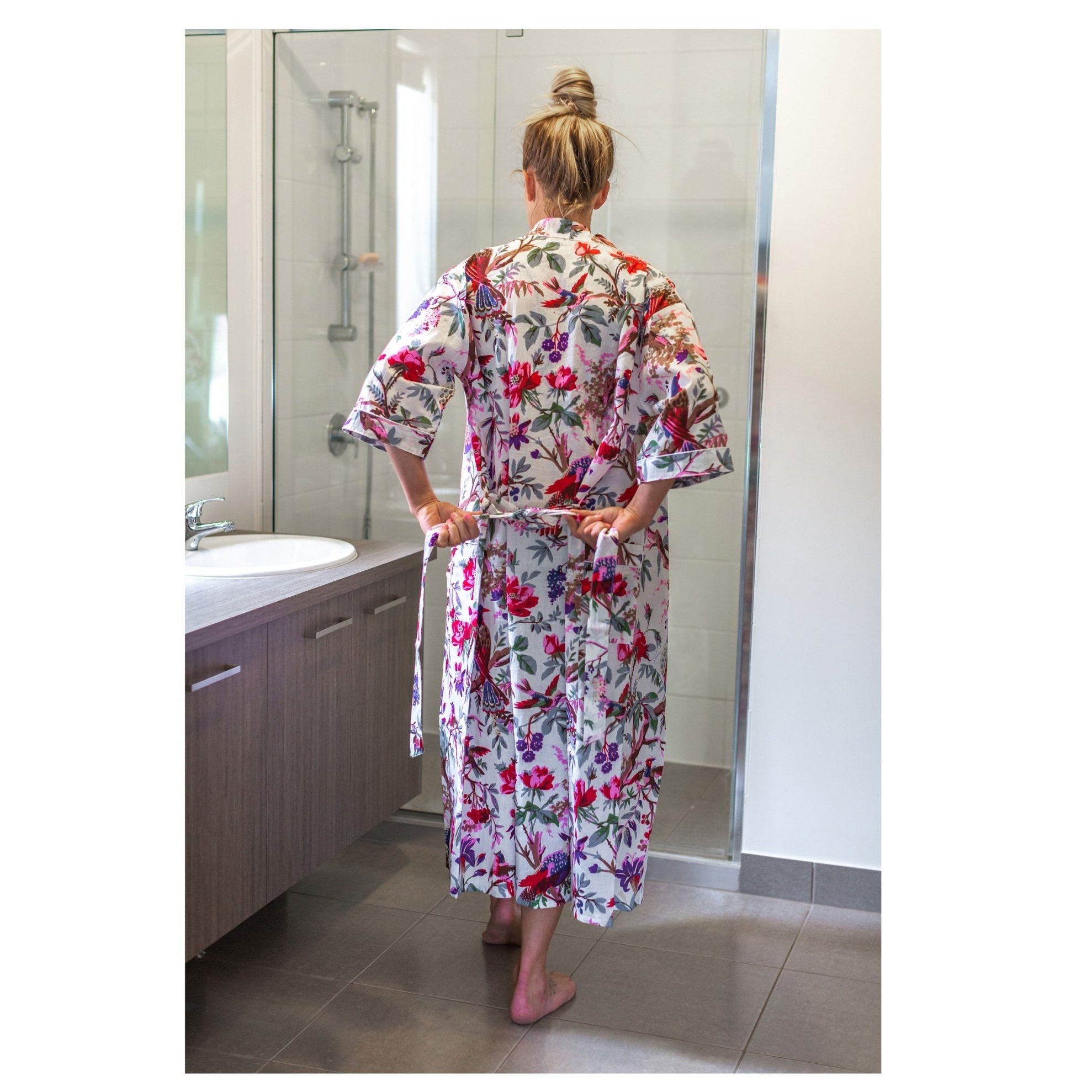 'Celestial Blossoms' Women’s Cotton Kimono Robe