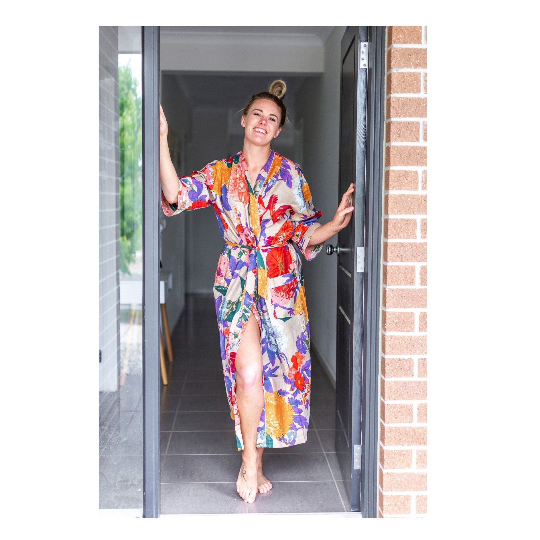 'Beige Paradise' Women’s Cotton Kimono Robe - Classic