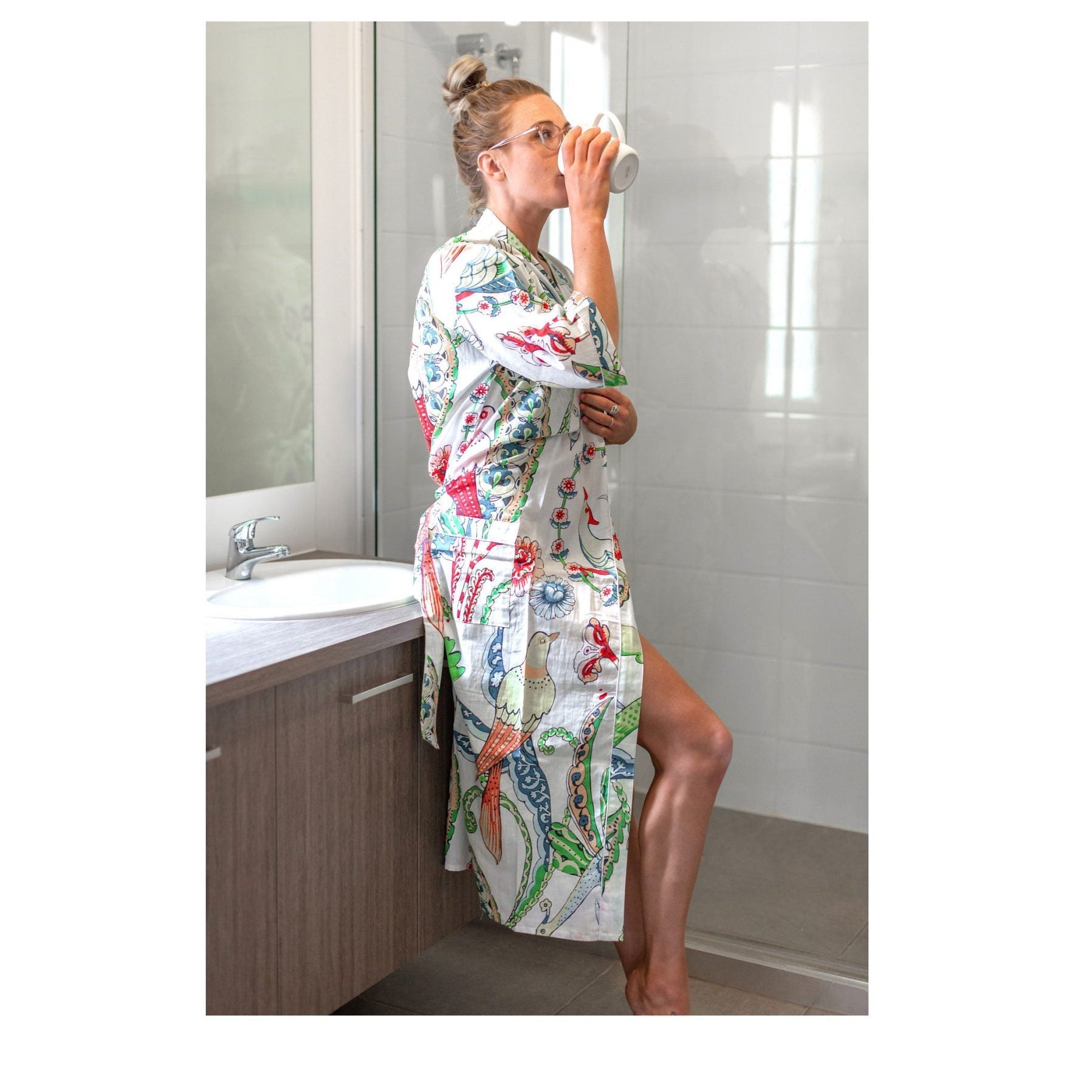 'Blossoming Peacock' Women’s Cotton Kimono Robe